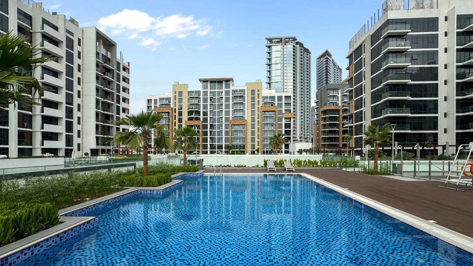 Sleek Studio Apartment In Azizi Riviera Dubai